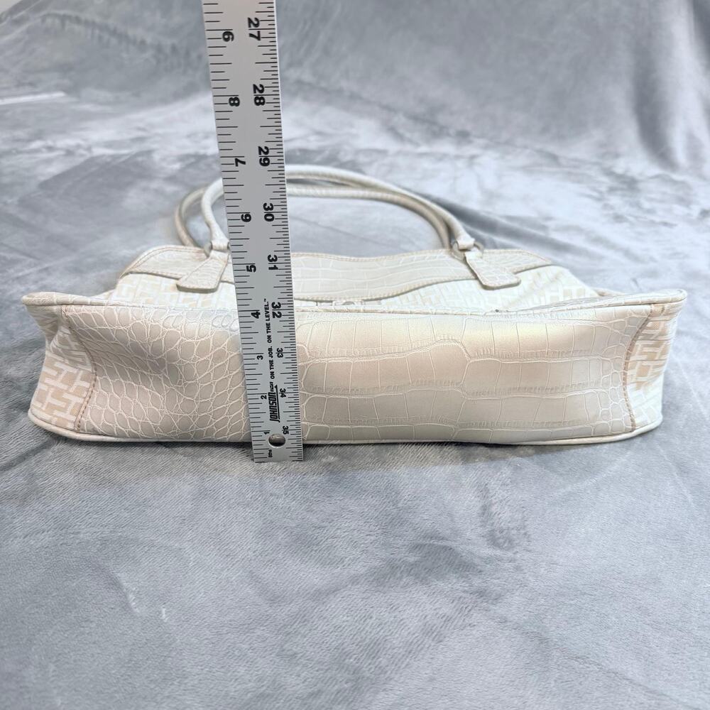 Tommy Hilfiger Monogram Textured Trim Leather Shoulder Bag Beige/White - Picture 3 of 11